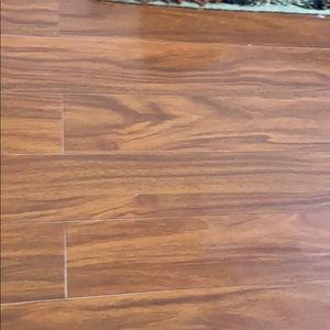 Meet your Posher, Yvette